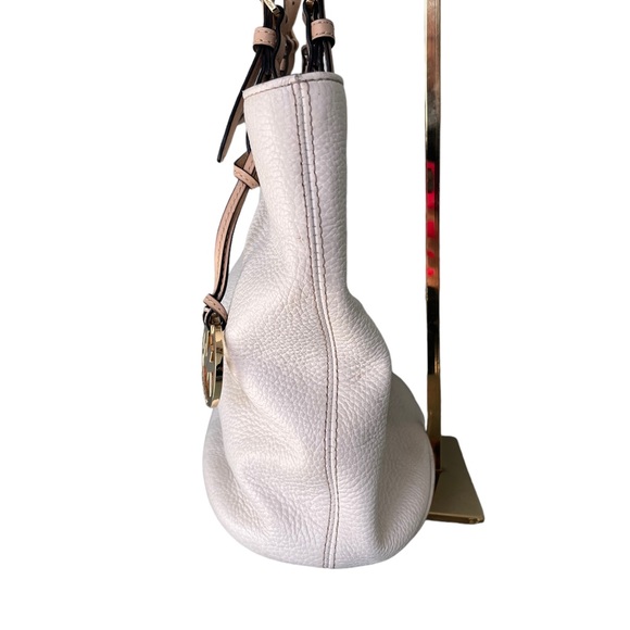 Michael Kors White Leather Shoulder Bag, gold hardware - Picture 13 of 16